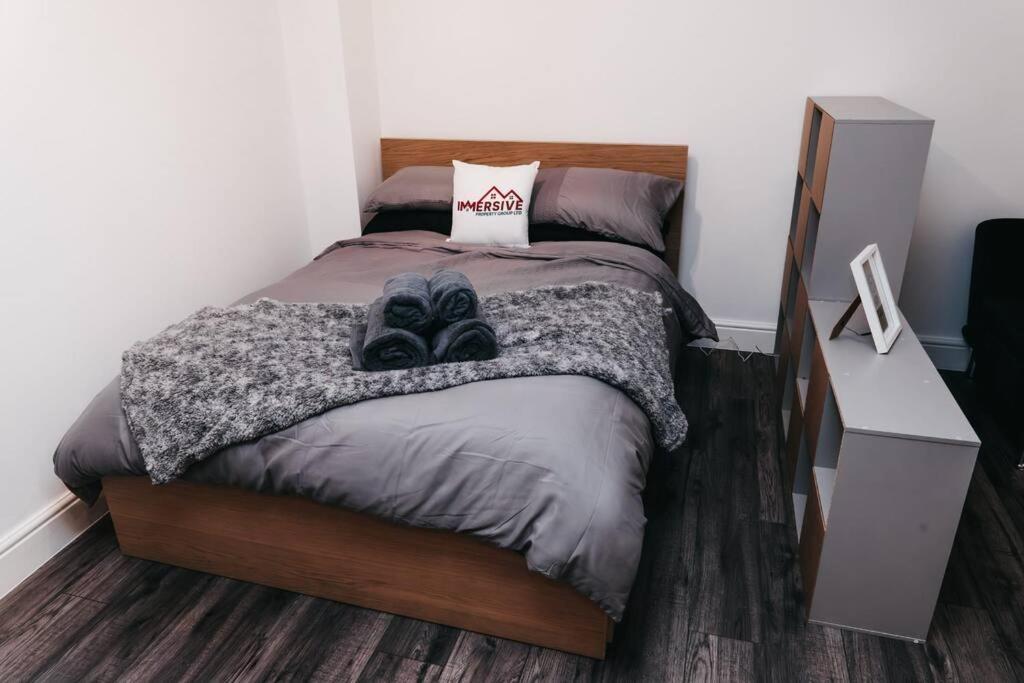 Stunning Modern Heart Of The City Apartment Sheffield Esterno foto